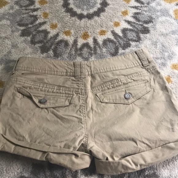 🛍BUNDLE OF SHORTS - Picture 3 of 5